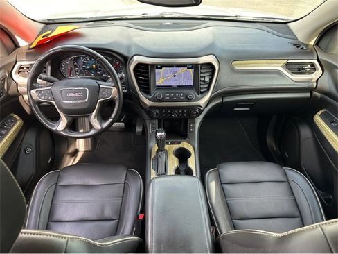 Used 2019 GMC Acadia Denali w/ Technology Package image 17