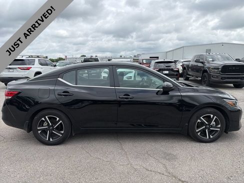 Certified 2025 Nissan Sentra SV w/ Trunk Package FWD image 4