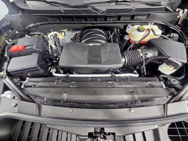 Used 2024 GMC Yukon Denali w/ Advanced Technology Package AWD/4WD image 14
