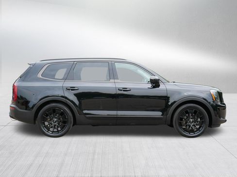 Certified 2022 Kia Telluride SX w/ Nightfall Edition Package AWD/4WD image 8