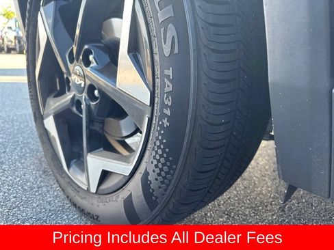Used 2024 Kia Seltos EX FWD image 10