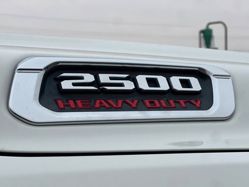 Used 2019 RAM 2500 Laramie image 27