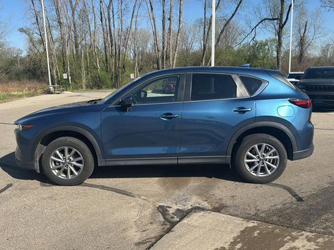 Used 2023 MAZDA CX-5 AWD 2.5 S w/ Select Package image 2