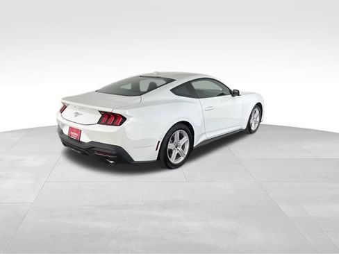 Used 2026 Ford Mustang Coupe RWD image 6