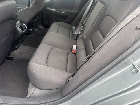 Used 2023 Chevrolet Malibu LT image 13