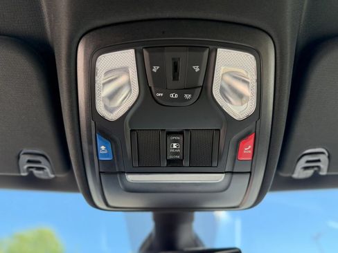 Used 2022 RAM 1500 Big Horn AWD/4WD image 27