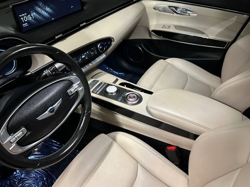 Used 2023 Genesis GV70 2.5T image 11