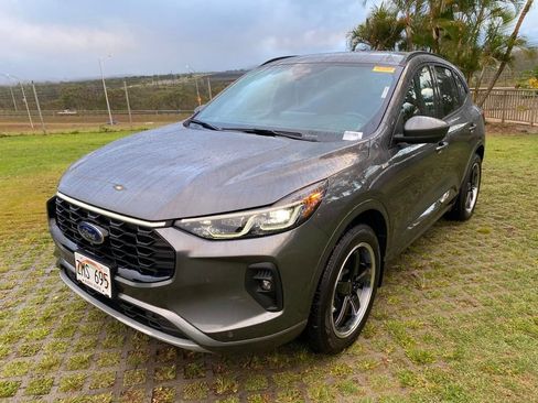 Used 2024 Ford Escape ST-Line Elite image 3