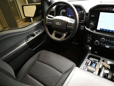 Used 2021 Ford F150 XLT w/ Equipment Group 302A High image 23