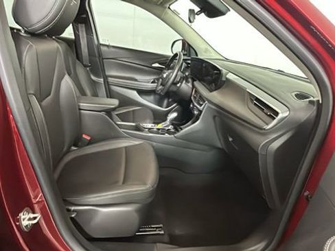 Used 2024 Buick Encore GX Sport Touring FWD image 30