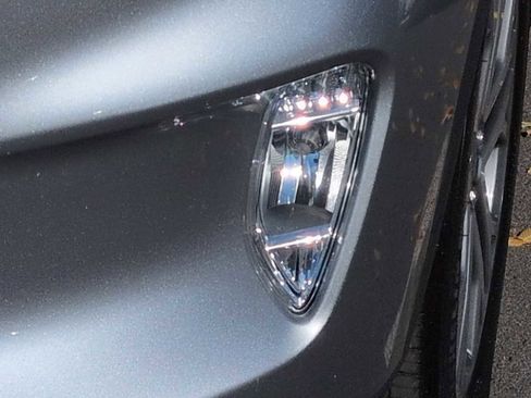 Used 2022 Ford Escape SEL image 11