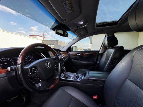 Used 2015 Hyundai Equus Signature image 13