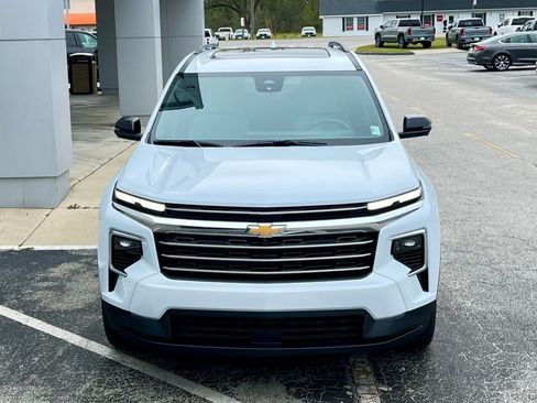 New 2026 Chevrolet Traverse LT w/ Sun and Wheel Package image 6