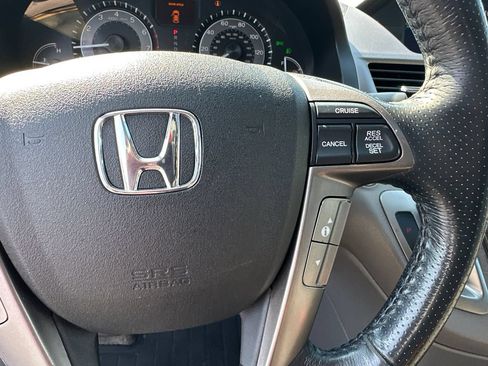 Used 2015 Honda Odyssey Touring image 24
