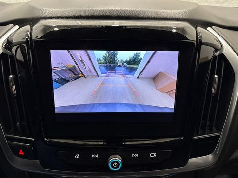 Used 2020 Chevrolet Traverse LT AWD/4WD image 40