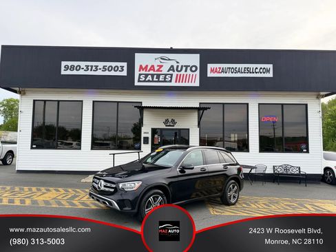 Used 2020 Mercedes-Benz GLC 300 w/ Premium Package image 1