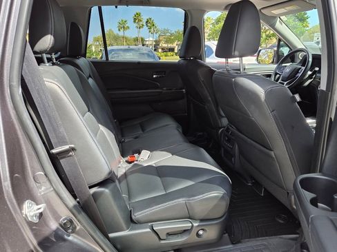 Certified 2021 Honda Pilot Special Edition image 19