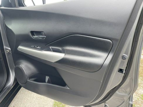 Used 2019 Nissan Kicks SR w/ SR Premium Package image 24