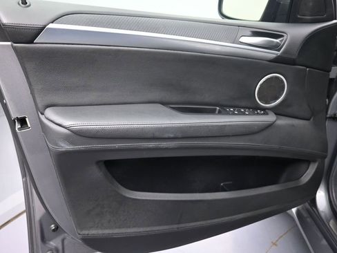 Used 2010 BMW X6 M AWD/4WD image 9