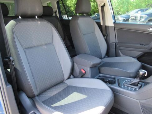 Used 2018 Volkswagen Tiguan S FWD image 9
