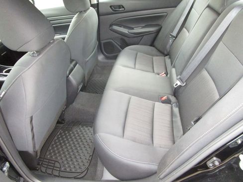 Used 2024 Nissan Altima 2.5 SV image 15