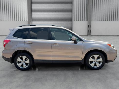 Used 2015 Subaru Forester 2.5i Limited AWD/4WD image 32
