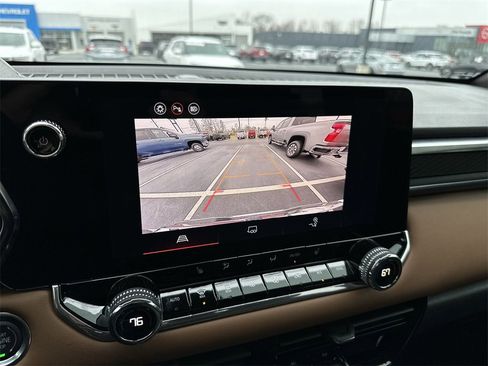 Used 2026 GMC Canyon AT4 image 17