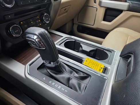 Used 2016 Ford F150 Lariat w/ Equipment Group 501A Mid AWD/4WD image 18