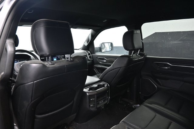 Used 2026 RAM 1500 Laramie AWD/4WD image 32
