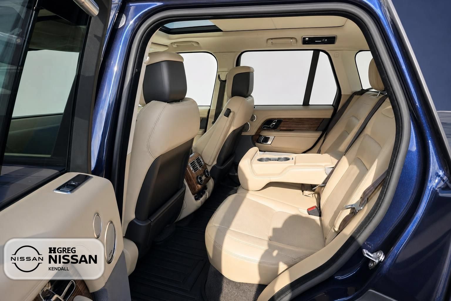 Used 2019 Land Rover Range Rover HSE AWD/4WD image 13