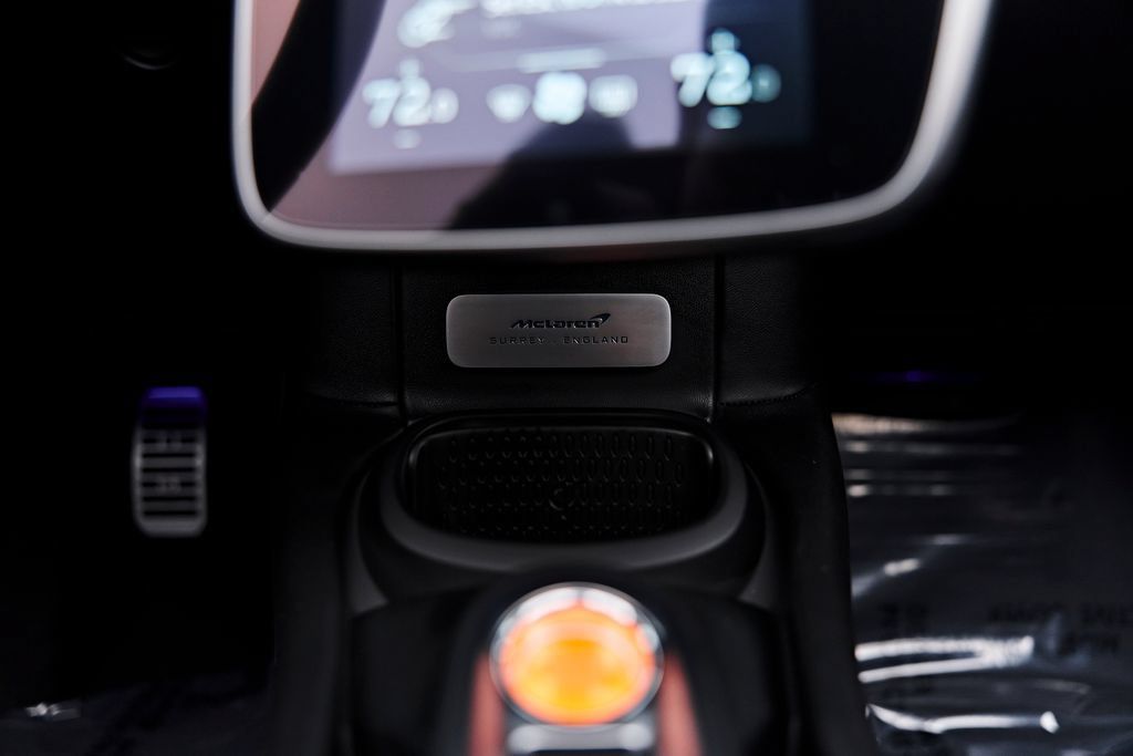 Used 2025 McLaren Artura Spider RWD image 67