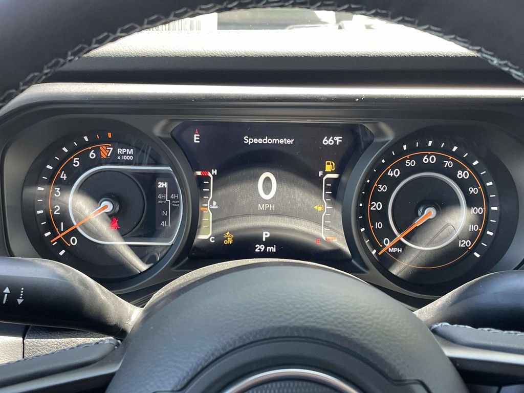 New 2026 Jeep Gladiator Rubicon AWD/4WD image 29
