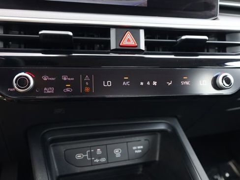 Used 2020 Kia Forte GT-Line image 18