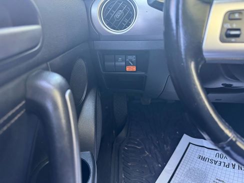 Used 2012 MAZDA MX-5 Miata Grand Touring image 32