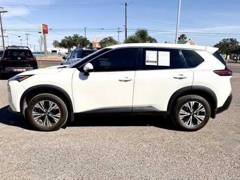 Certified 2021 Nissan Rogue SV image 4