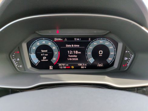 Used 2022 Audi Q3 2.0T Premium w/ Convenience Package image 17