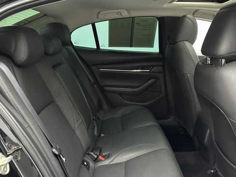 Used 2024 MAZDA MAZDA3 s image 29