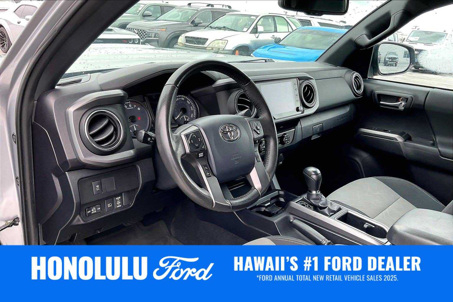 Used 2020 Toyota Tacoma 4x4 Double Cab image 2
