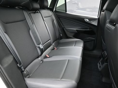 Used 2023 Volkswagen ID.4 S RWD image 31