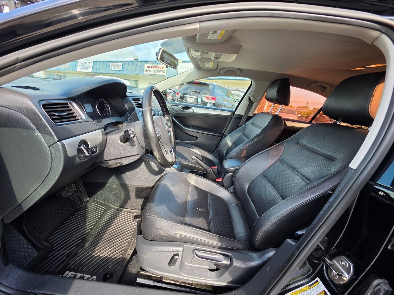 Used 2014 Volkswagen Jetta SE FWD image 20