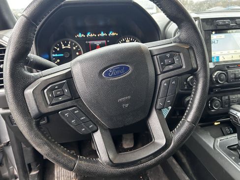 Used 2016 Ford F150 XLT w/ Equipment Group 302A Luxury image 18