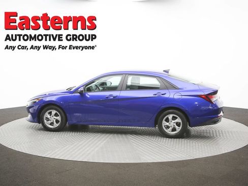 Used 2023 Hyundai Elantra SE w/ Preferred Accessory Package FWD image 60