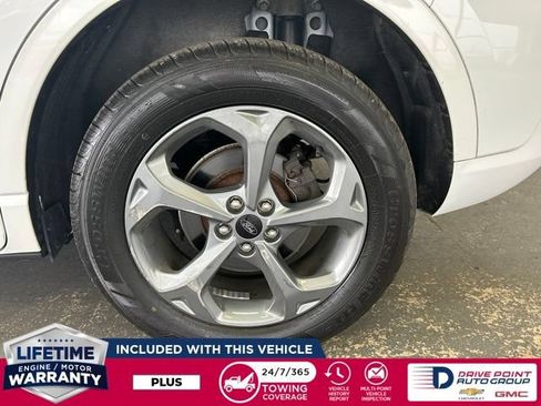 Used 2023 Ford Escape ST-Line AWD/4WD image 9