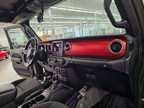 Used 2020 Jeep Wrangler Unlimited Rubicon AWD/4WD image 14