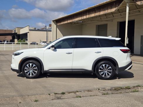 Used 2023 INFINITI QX60 Pure FWD image 4