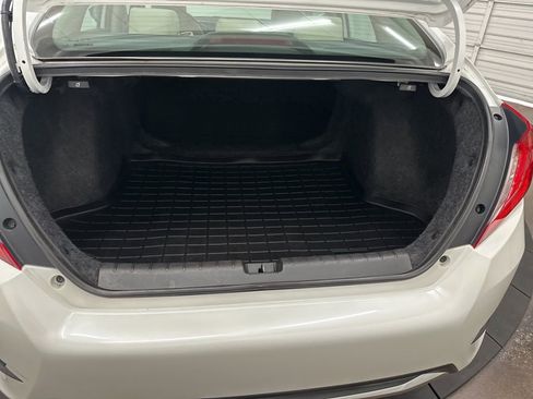 Used 2021 Honda Civic EX image 24