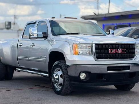 Used 2011 GMC Sierra 3500 SLT w/ SLT Convenience Package AWD/4WD image 1