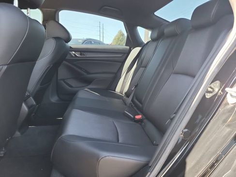 Used 2021 Honda Accord Sport image 12