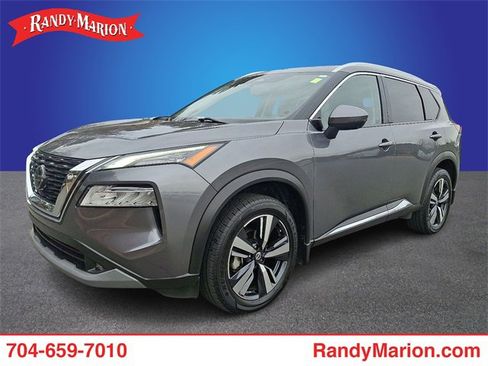 Used 2021 Nissan Rogue SL image 1