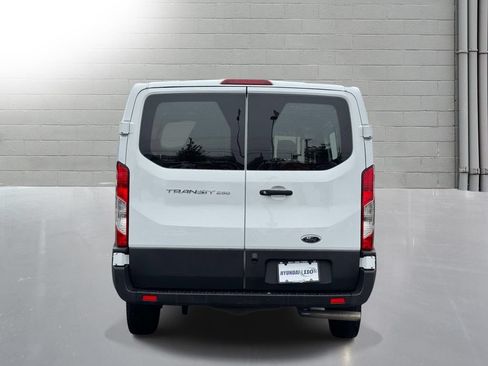 Used 2025 Ford Transit 250 Low Roof w/ Exterior Upgrade Package RWD image 7